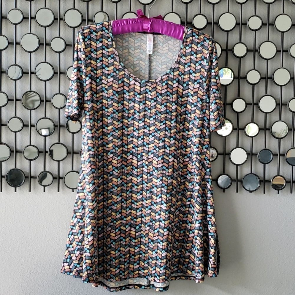 LuLaRoe Perfect T